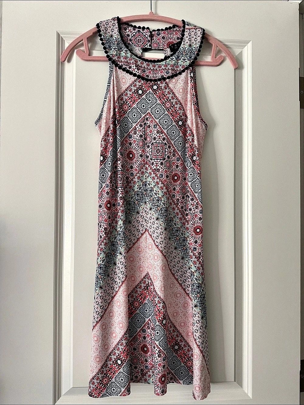 Tru Clothing Company Geometric Maxi Dress in Pink & Black Size Large Like New